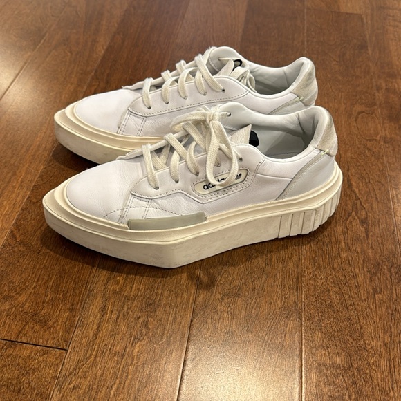 Adidas sneakers - Picture 2 of 6